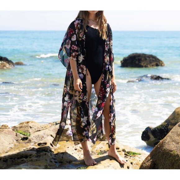 Walter Baker Tulum Caftan O/S Tropical Print Black - Picture 1 of 10